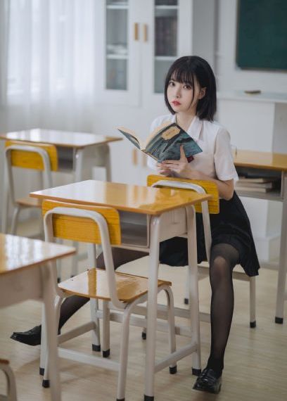 欧美色老熟女_成长在线视频免费观看