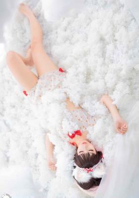欧美大人和孩做爰_在线完整观看