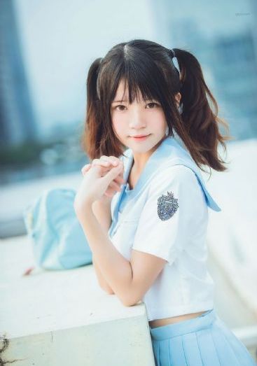 亚洲制服卡通动漫丝袜_720免费观看最新