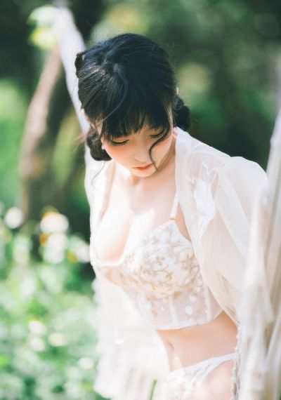 日韩美女ftp_4K高清完整版播放