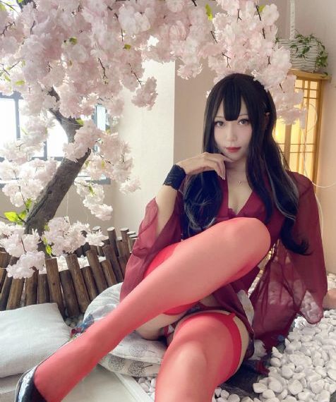 免费欧美人成_完整版在线观看