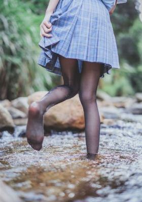 日韩美女欧美精品_1080P迅雷电影在线